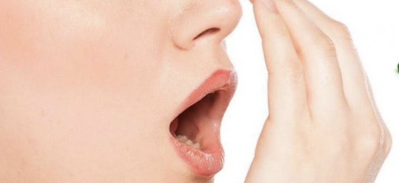 cách làm hết hôi miệng