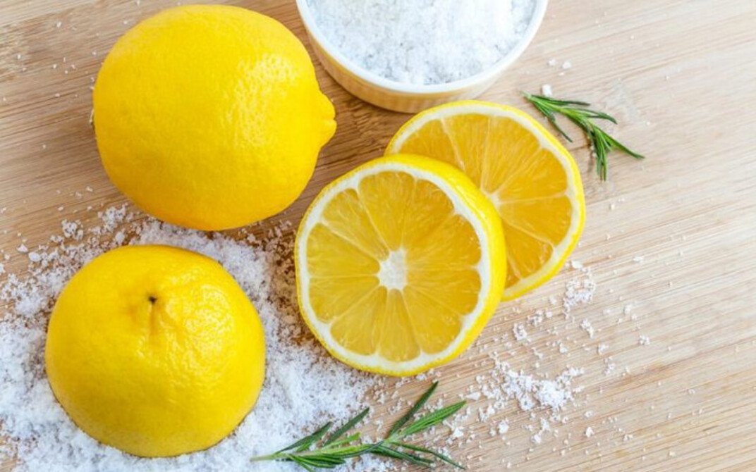 cách khử mùi gỗ mới trong phòng