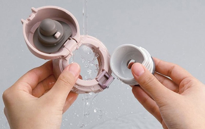 cách vệ sinh bình giữ nhiệt