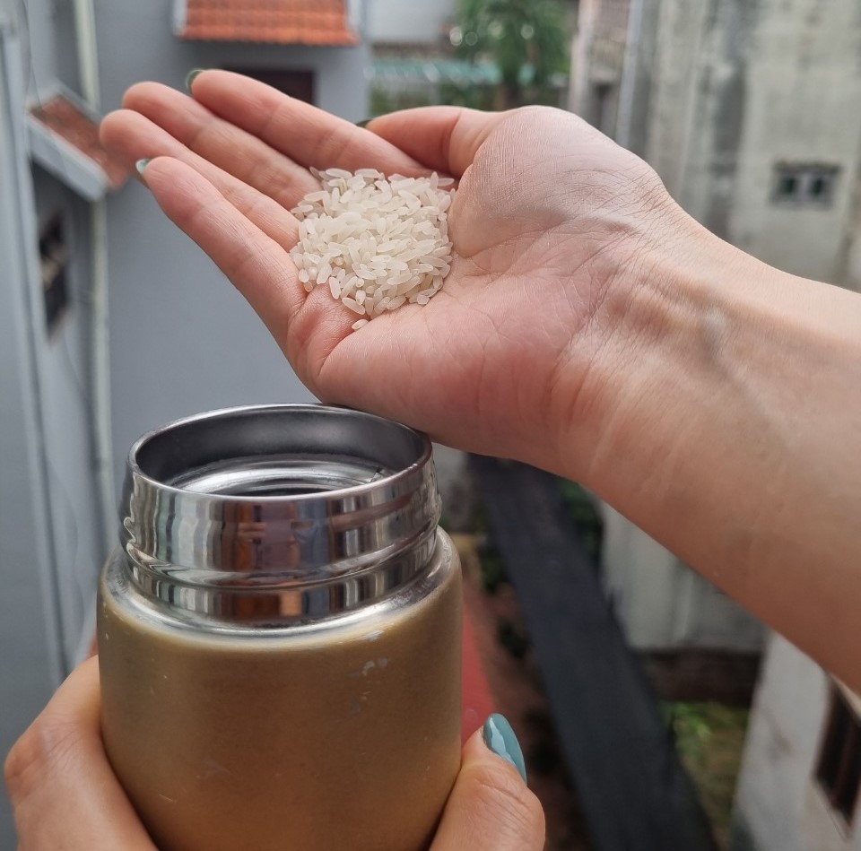 cách vệ sinh bình giữ nhiệt
