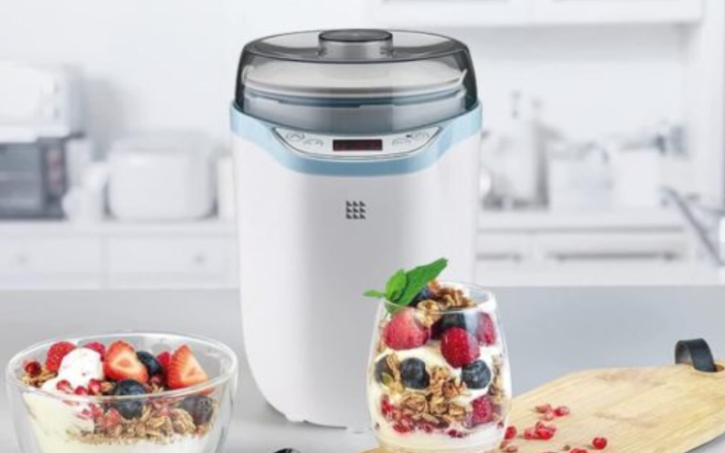 có nên mua máy làm sữa chua