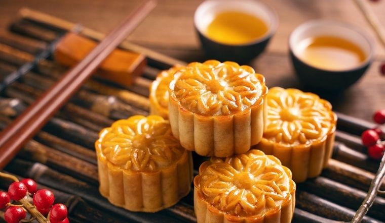 làm bánh bằng nồi chiên không dầu