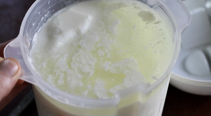 làm sữa chua bằng nồi cơm điện