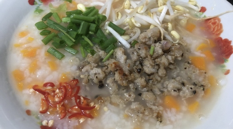 nấu cháo bằng nồi cơm điện