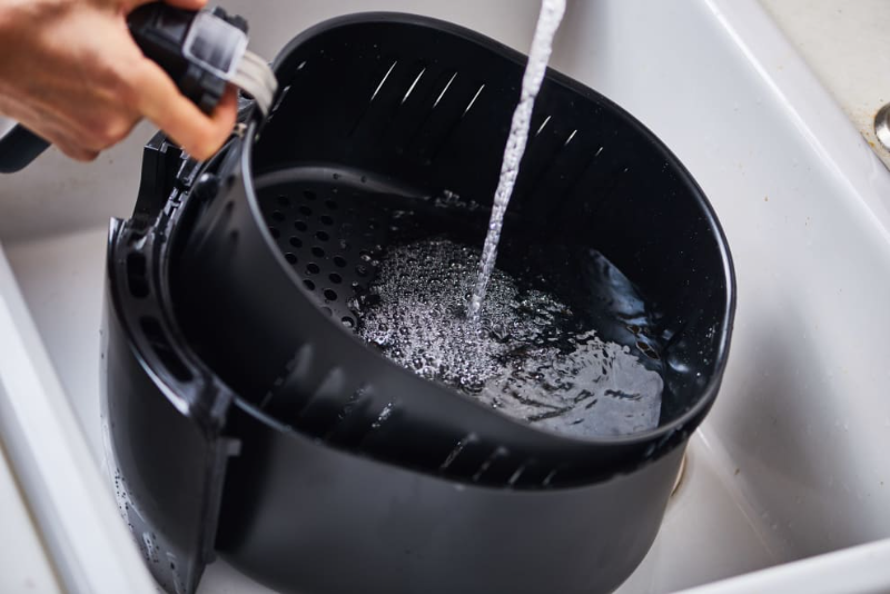 Cách sử dụng nồi chiên không dầu