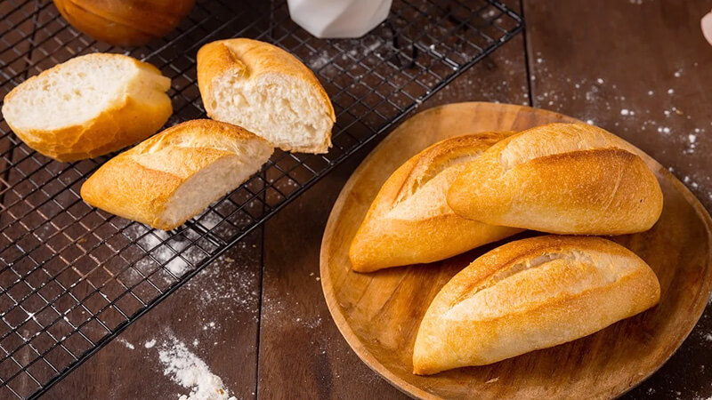 làm bánh mì bằng nồi chiên không dầu