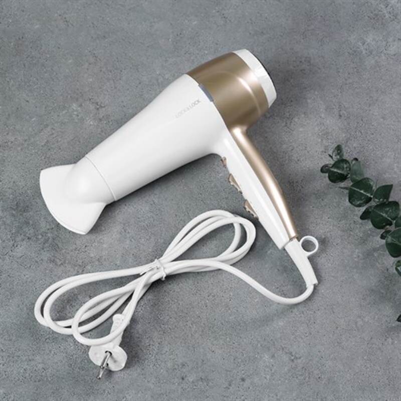 máy sấy tóc công suất lớn