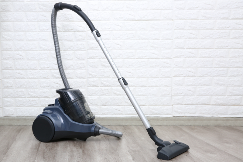 Nên mua máy hút bụi loại nào