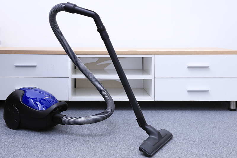 Nên mua máy hút bụi loại nào