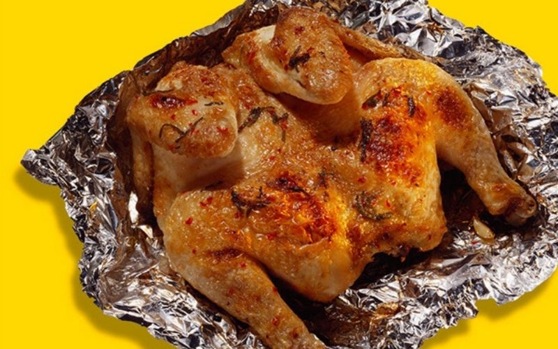 Nướng gà bằng nồi chiên không dầu