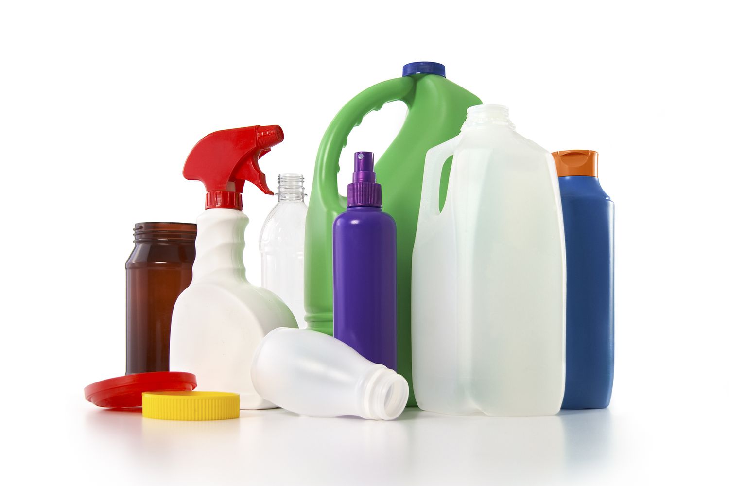 đồ dùng bằng nhựa tiện ích và tác hại